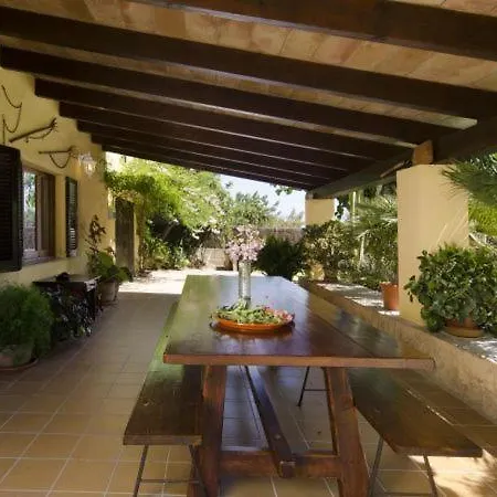 Sleeps 4 With Pool Air Con And Wifi Villa Pollenca