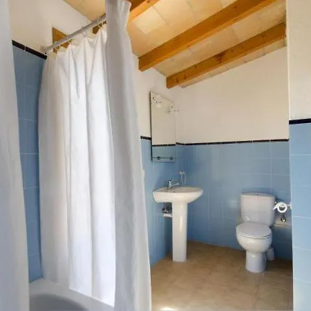 Villa Sleeps 4 With Pool Air Con And Wifi *