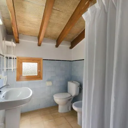Villa Sleeps 4 With Pool Air Con And Wifi *